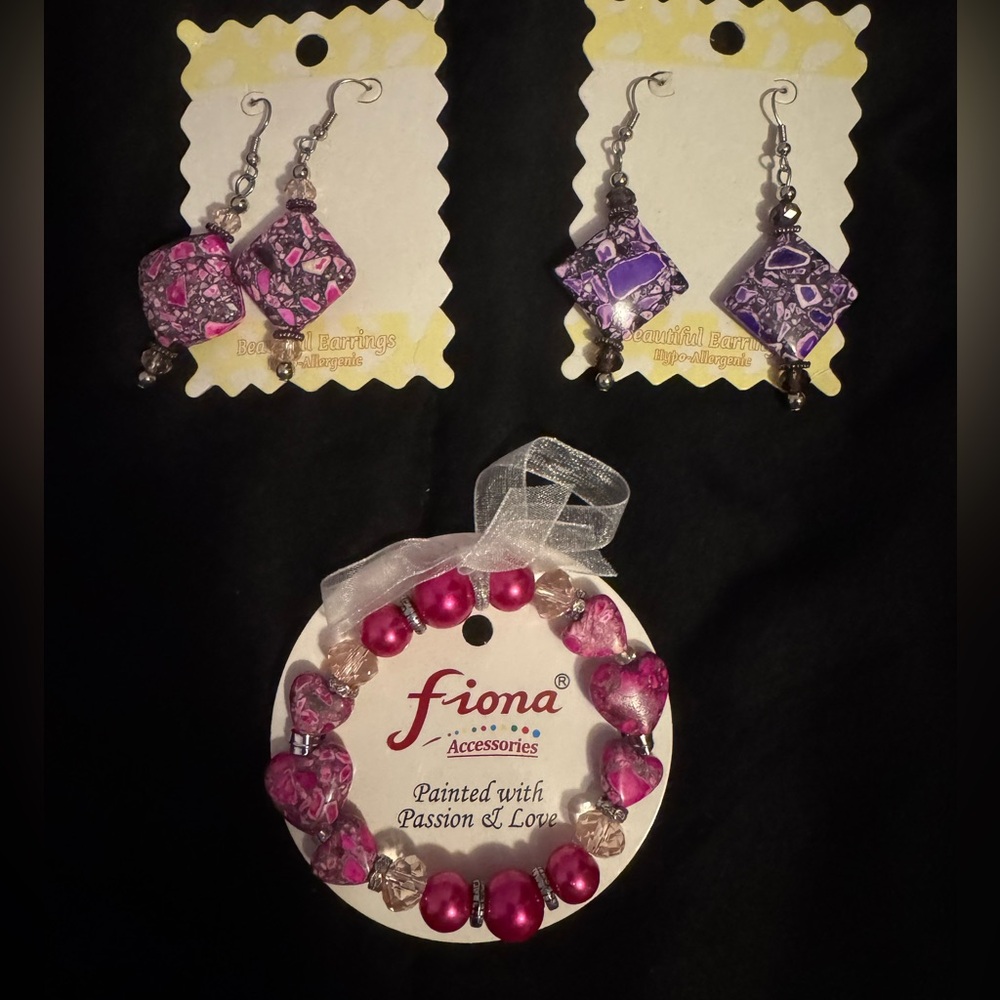NWT - Fiona Accessories Pink and Purple Jewelry Set